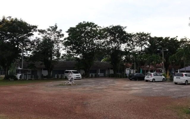 Green Town Hotels and Resorts