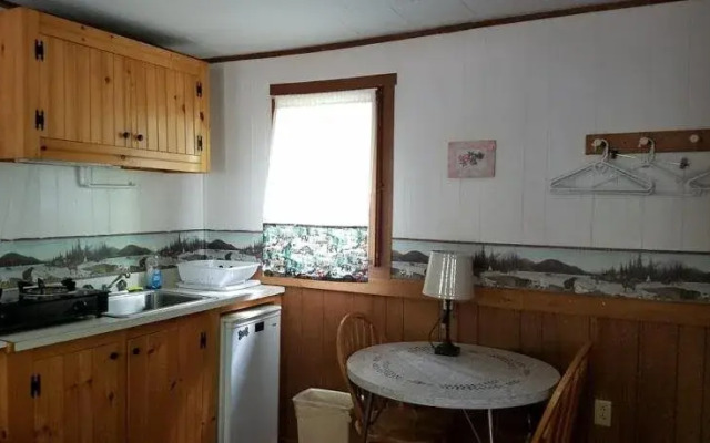 Maple Lodge Cabins
