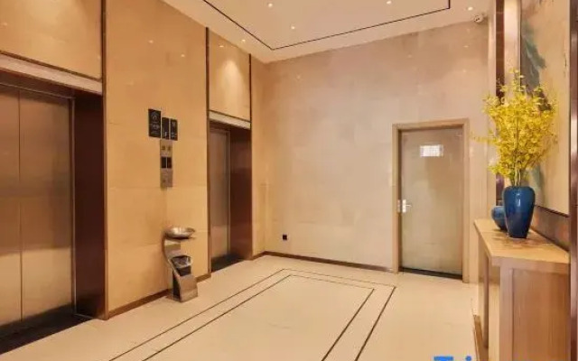 Zhumadian City Boutique Hotel