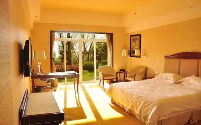 Anqing Country Garden Phoenix Hotel