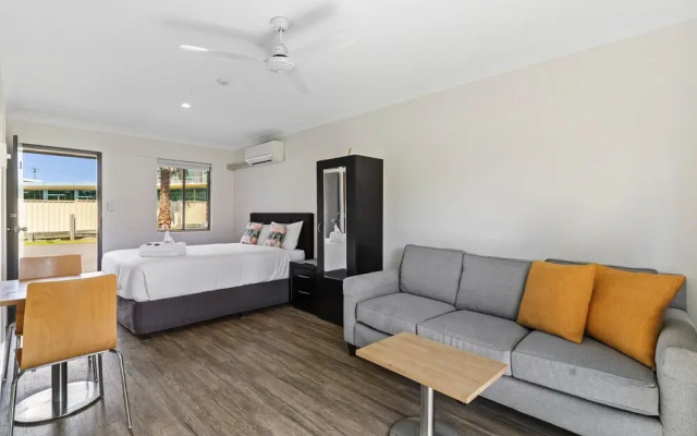 Lemon Tree Passage Motel