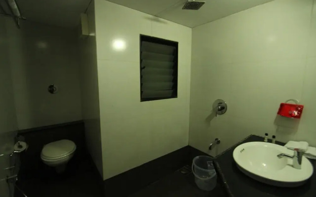 OYO 1370 Hotel Akash