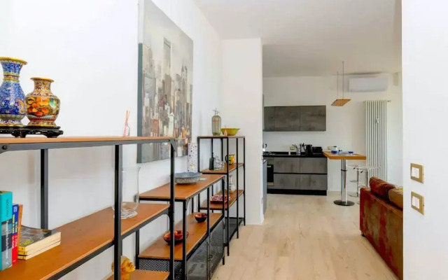 Immaculate 2-bed Apartment in Desenzano del Garda