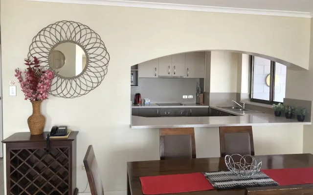 Coral Towers Holiday Suites