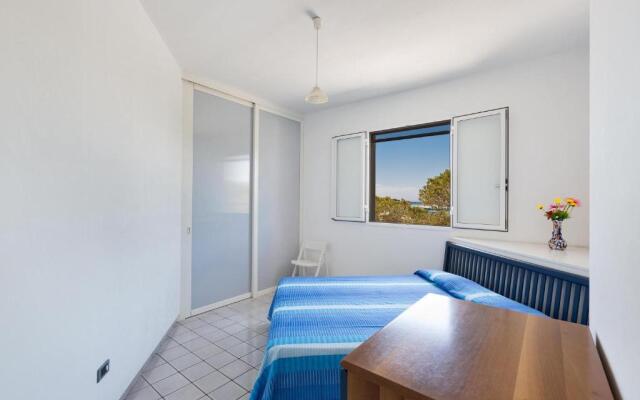 Porticciolo Apartment by BarbarHouse