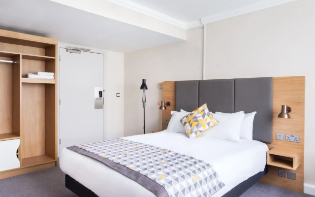 Holiday Inn High Wycombe M40, Jct. 4 by IHG