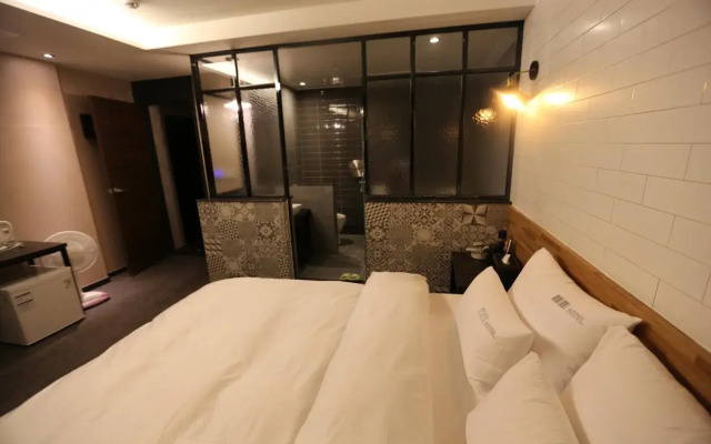 Hotel Mirage