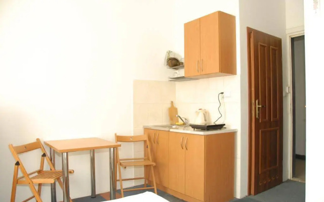 Noclegi Stadion Bed & Breakfast