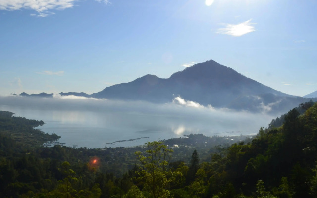 Kintamani Backpackers