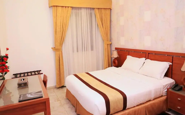 Al Gaddah Hotel Suites