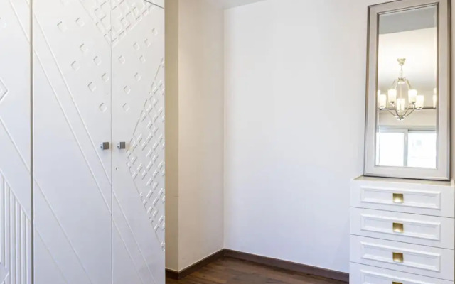 Vesta - Luxury APT - 3Br - CFC IX