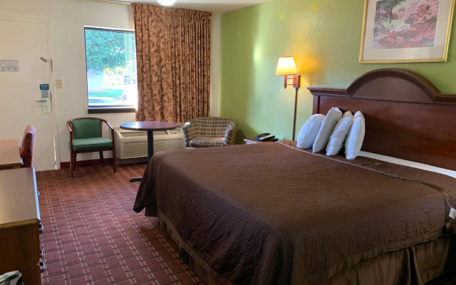Royal Regency Inn