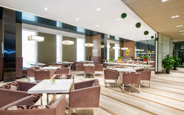 Holiday Inn Express Chengdu West Gate by IHG