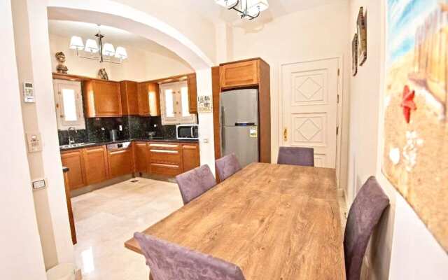 Elegant Villa in El Gouna with Pool - Sabina Y 140