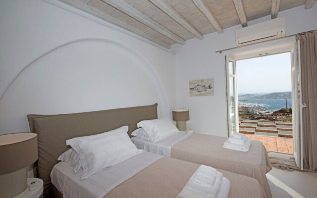 Villa Zircon