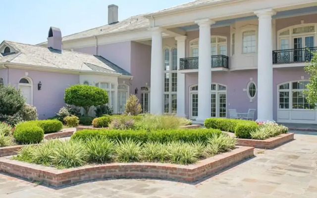 The Mansion at Red Hill