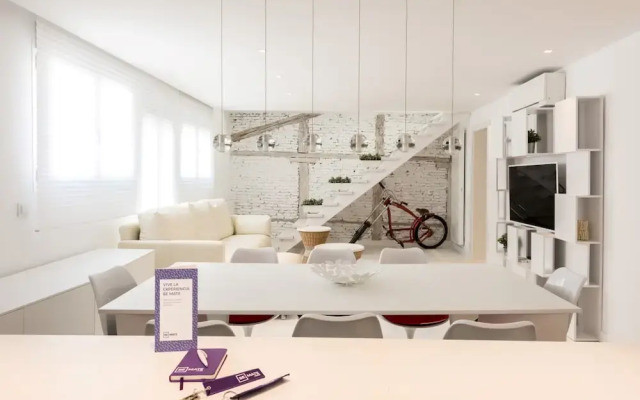 El Retiro City Center