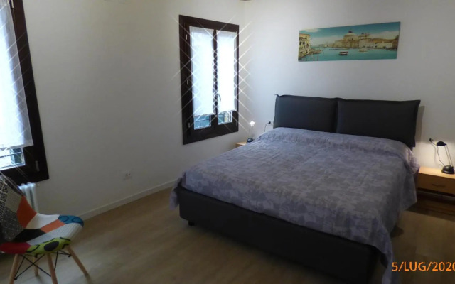 Casa Moderna A Due Passi Da Rialto