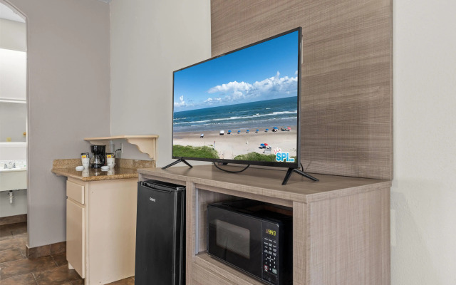 Ramada by Wyndham & Suites South Padre Island