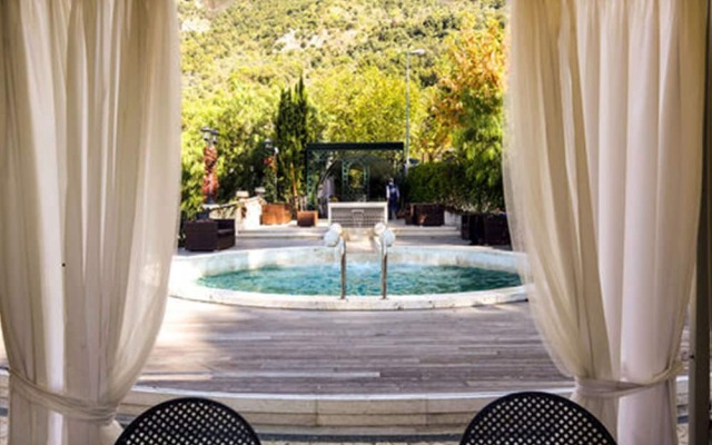 Villa Euchelia Resort