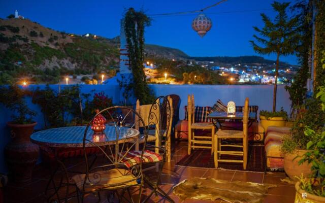 Casa Blue Star