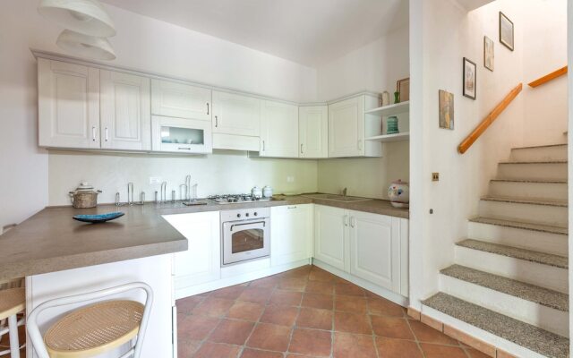 3017 Villino Pepe Rosa by Barbarhouse