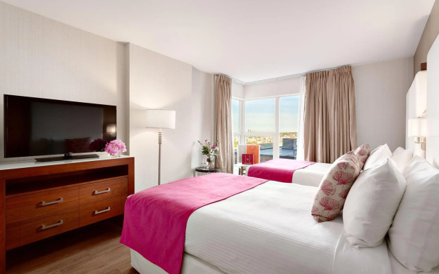 Auberge Vancouver Hotel - Image 3