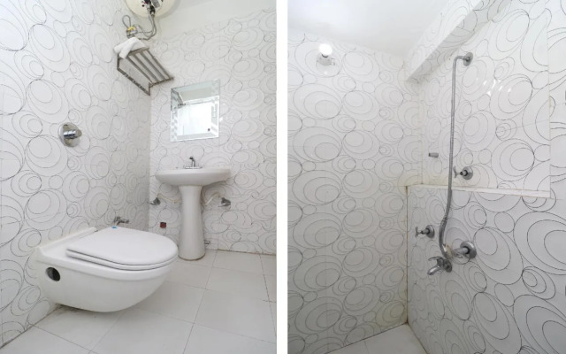 OYO Flagship 70228 Hotel Green Tower