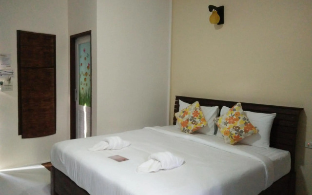 Baan Suan Rim Klong