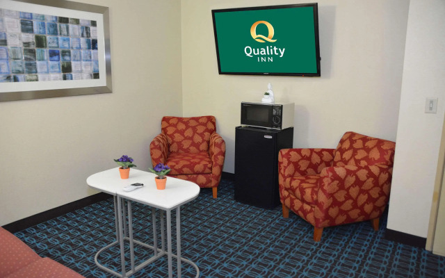 Quality Inn And Suites Dublin