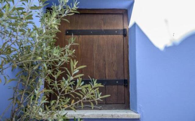 Kozakos Luxury House