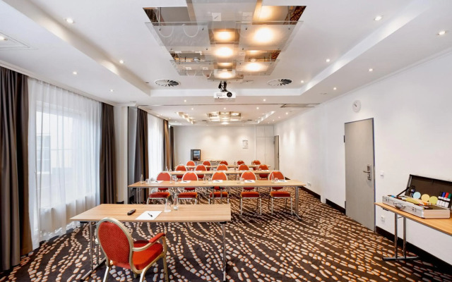 H+ Hotel Frankfurt Airport West
