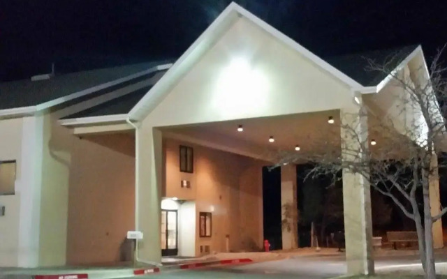 Travelodge by Wyndham Belen