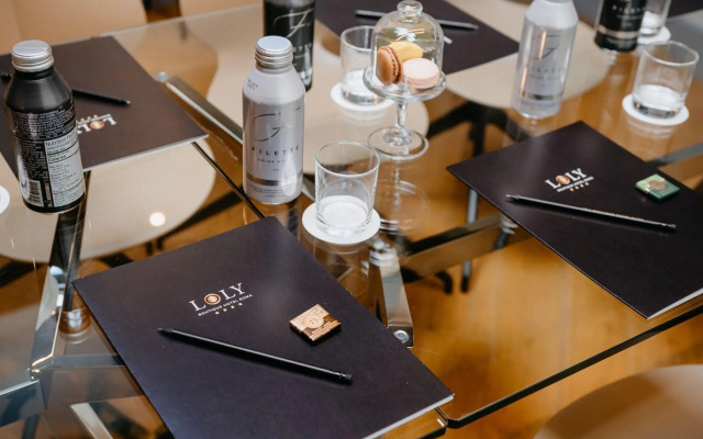 Loly Boutique Hotel