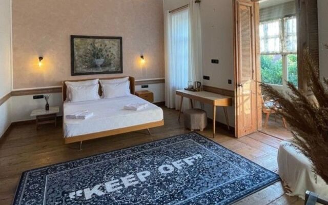 Kurabiye Palas Alaçatı