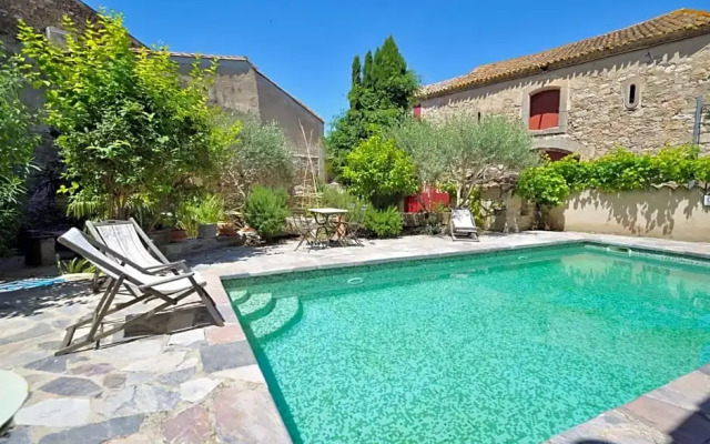 Le village-hôtes