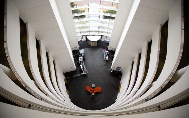voco St David's Cardiff by IHG
