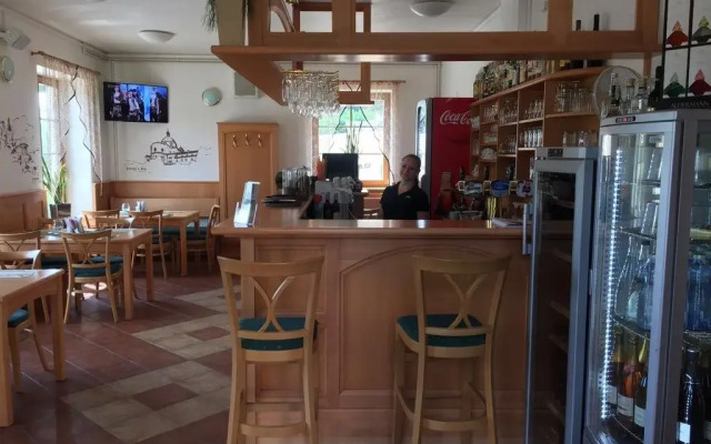Penzion a restaurace Lemberk