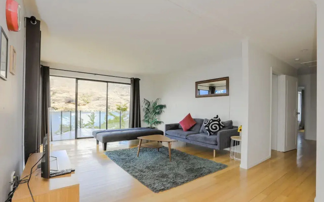 Unit B - Aspen Villa