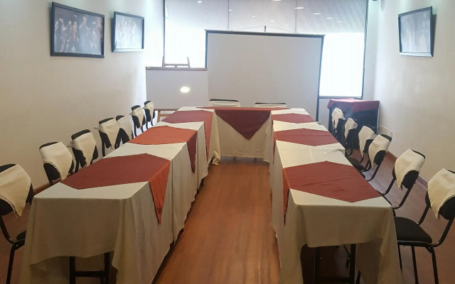 Hotel Charlotte Suite 26