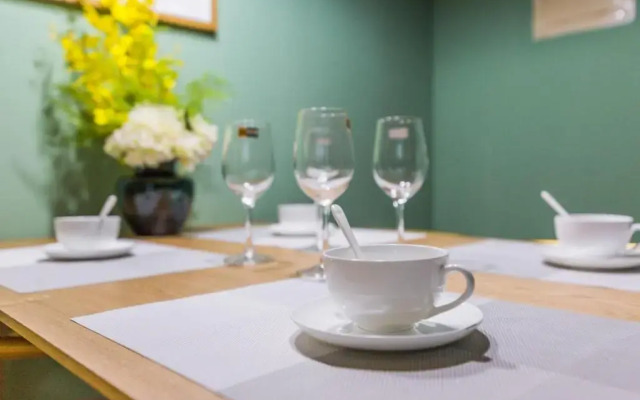 Qingdao Shinan·Eight Great Passes· Locals Apartment 00170240