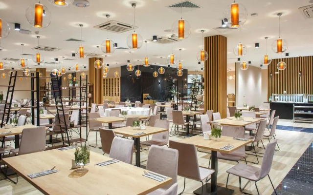 Green Mountain 5* Hotel