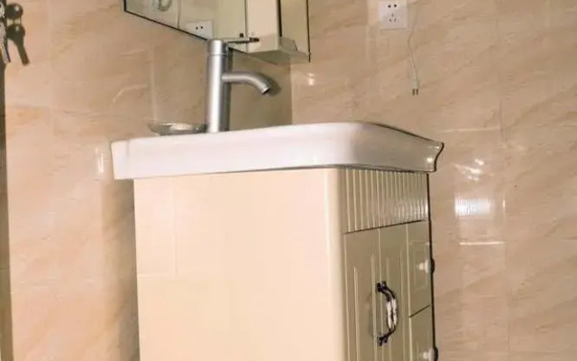 Zhengzhou Jindefu Hotel