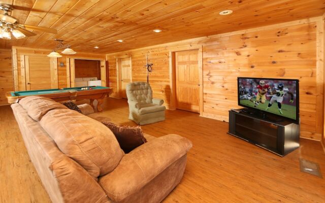 Big Pine Lodge - Six Bedroom Cabin