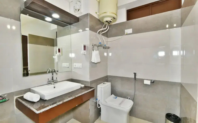 Kapoor Resort by DLS Hotels