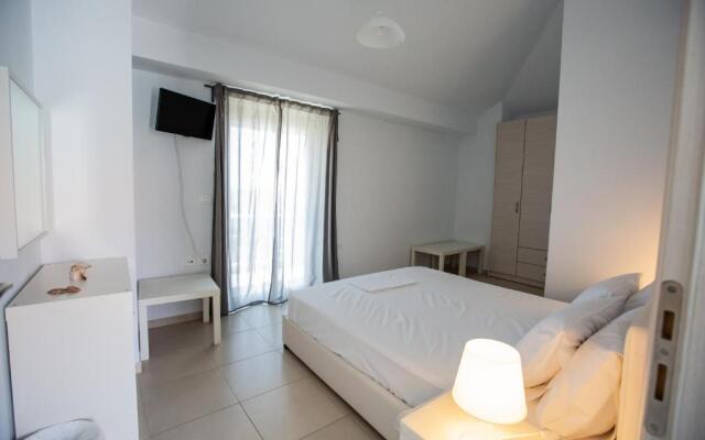 Apartments Chiliadou
