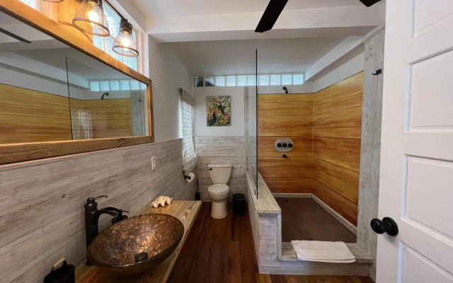 Kokomo Beach Suites