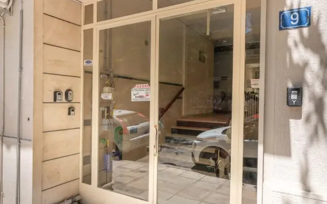 Cosy 2BR-Apartment next to Bars & Resto