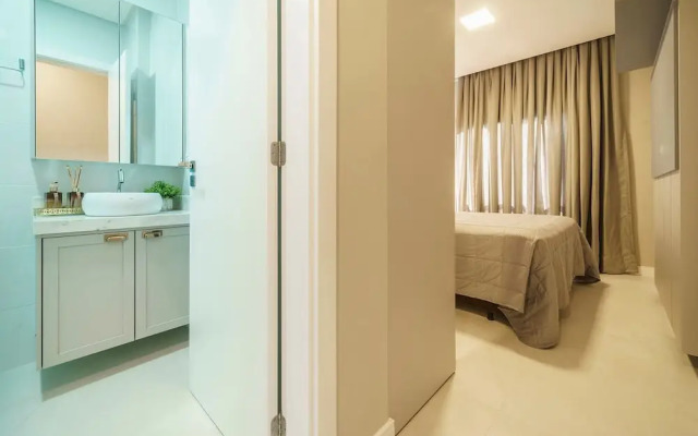 833-Apartamento 2 suítes em Bombinhas