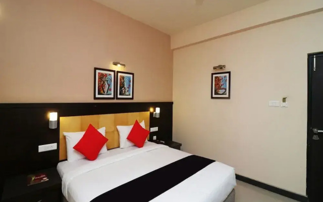 Hotel Mirabel by OYO Rooms